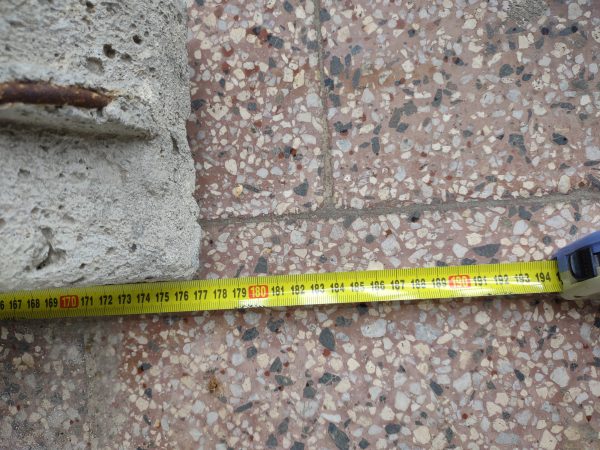 náhled Betonový překlad 180 cm za odvoz