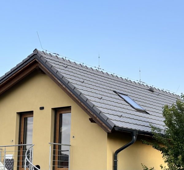 náhled Střešní tasky Tondach 12 engoba 8m2 - Rokycany