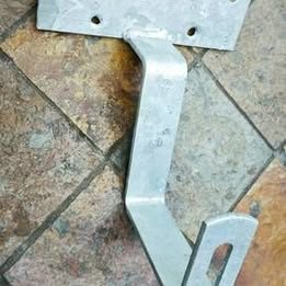 náhled Masivní pozinkované háky na solární panely