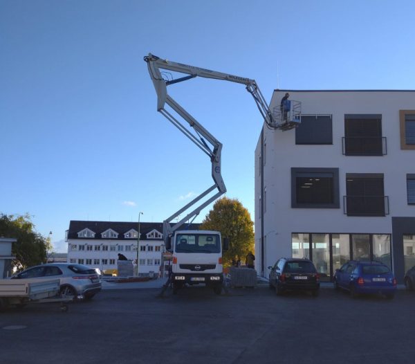 náhled Pronájem pracovních plošin a výškové práce